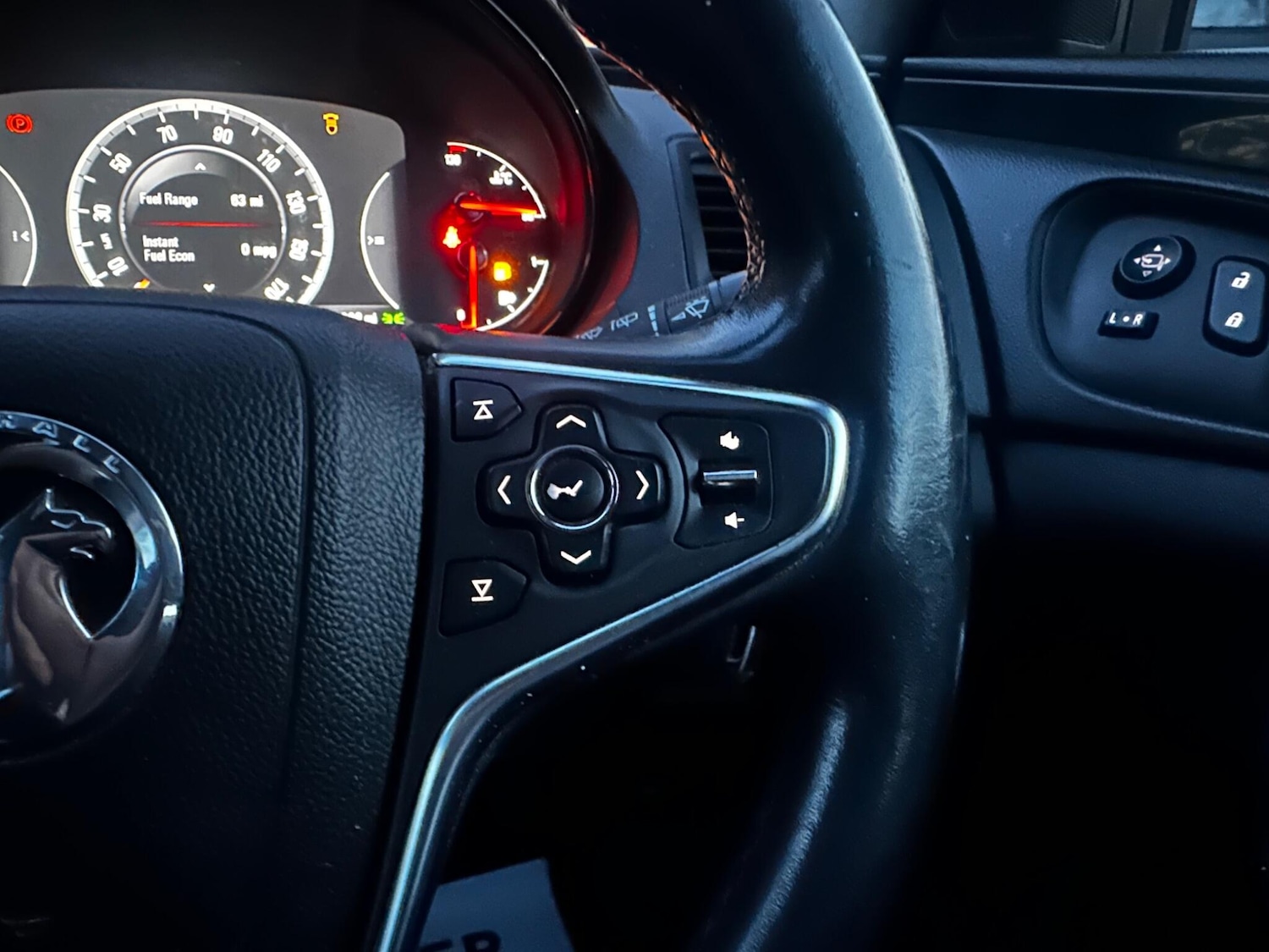 Used Vauxhall Insignia 2014 for sale - 77238434: Photo 45