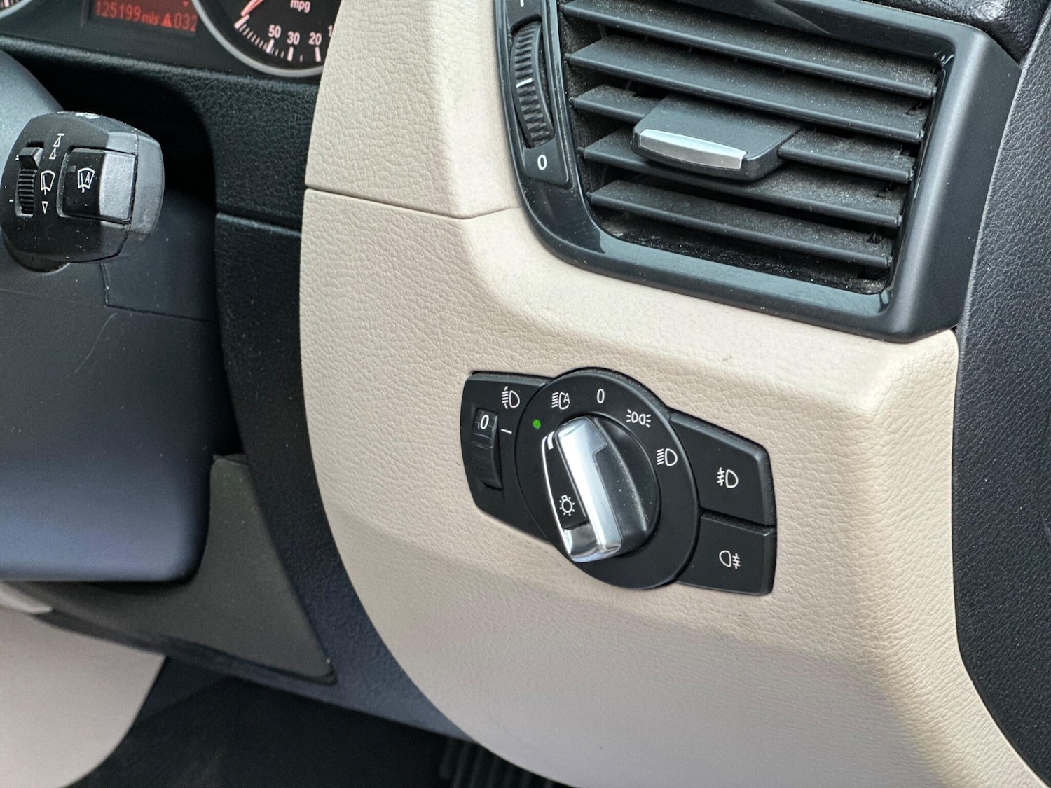 Used BMW X1 2014 for sale - 76377715: Photo 24