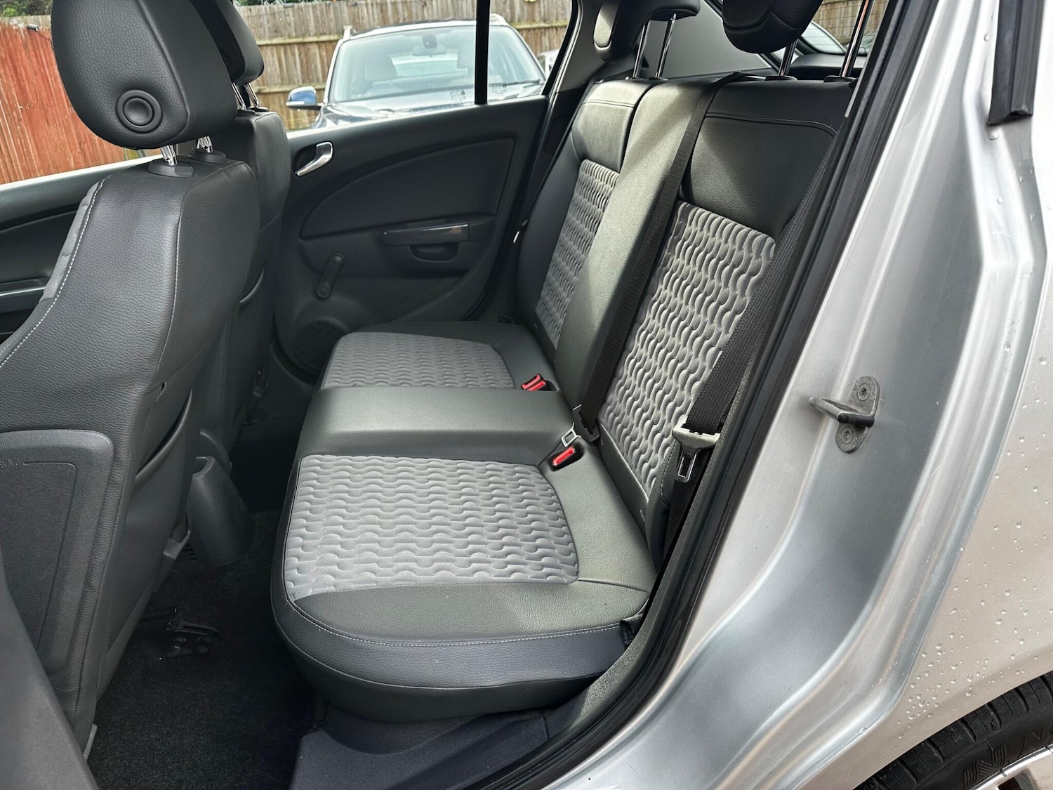 Used Vauxhall Corsa 2011 for sale - 77612440: Photo 29