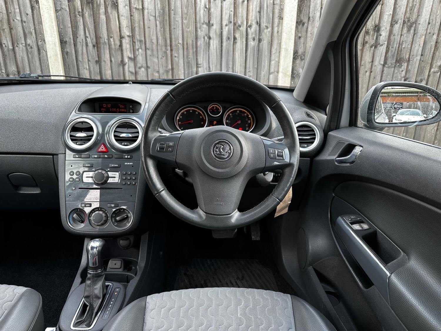 Used Vauxhall Corsa 2011 for sale - 77612440: Photo 41