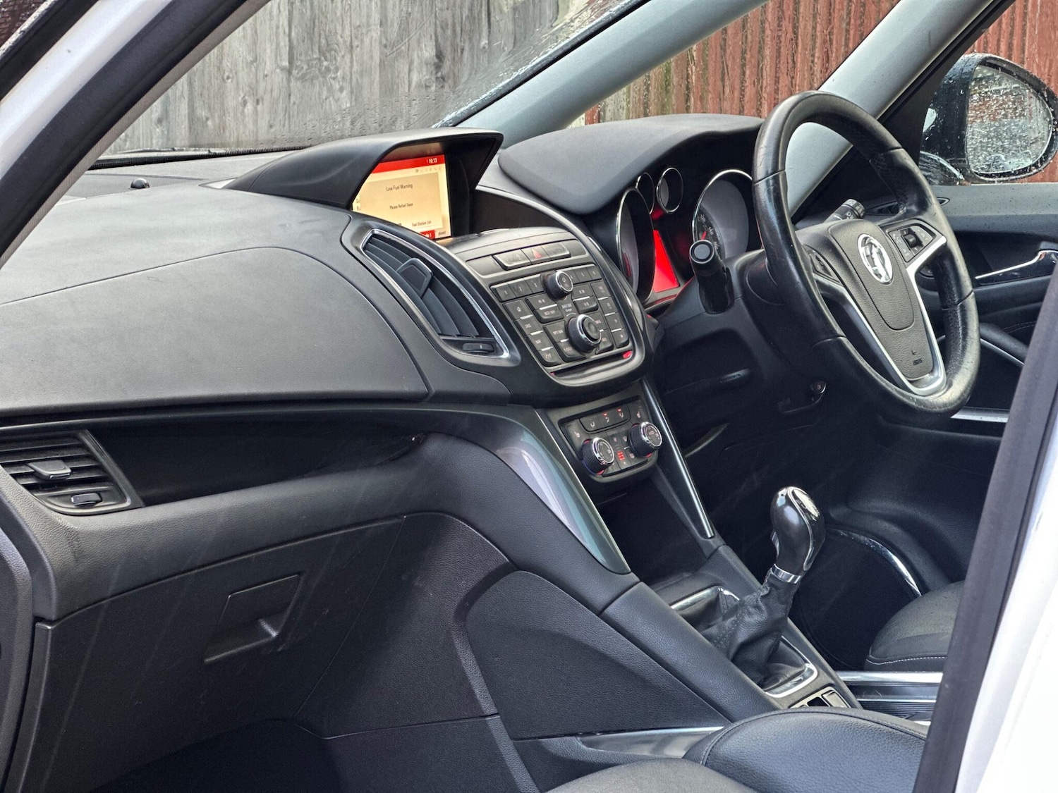 Used Vauxhall Zafira Tourer for sale - 77587164: Photo 44