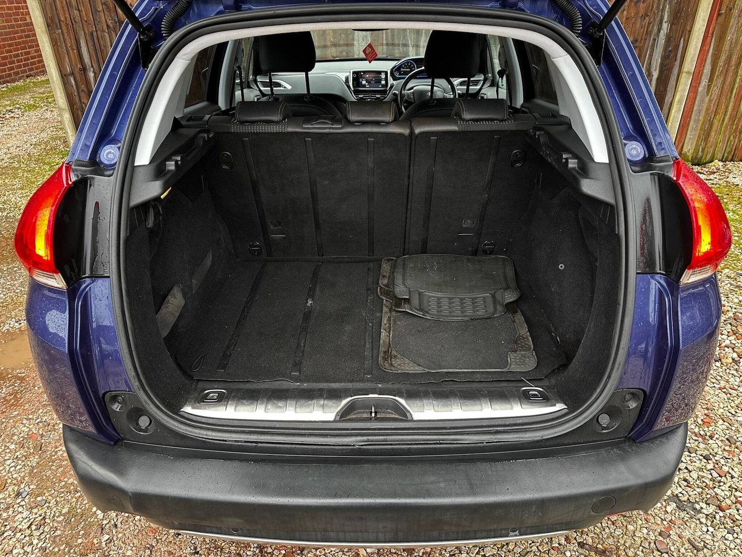 Used Peugeot 2008 2015 for sale - 77550258: Photo 19