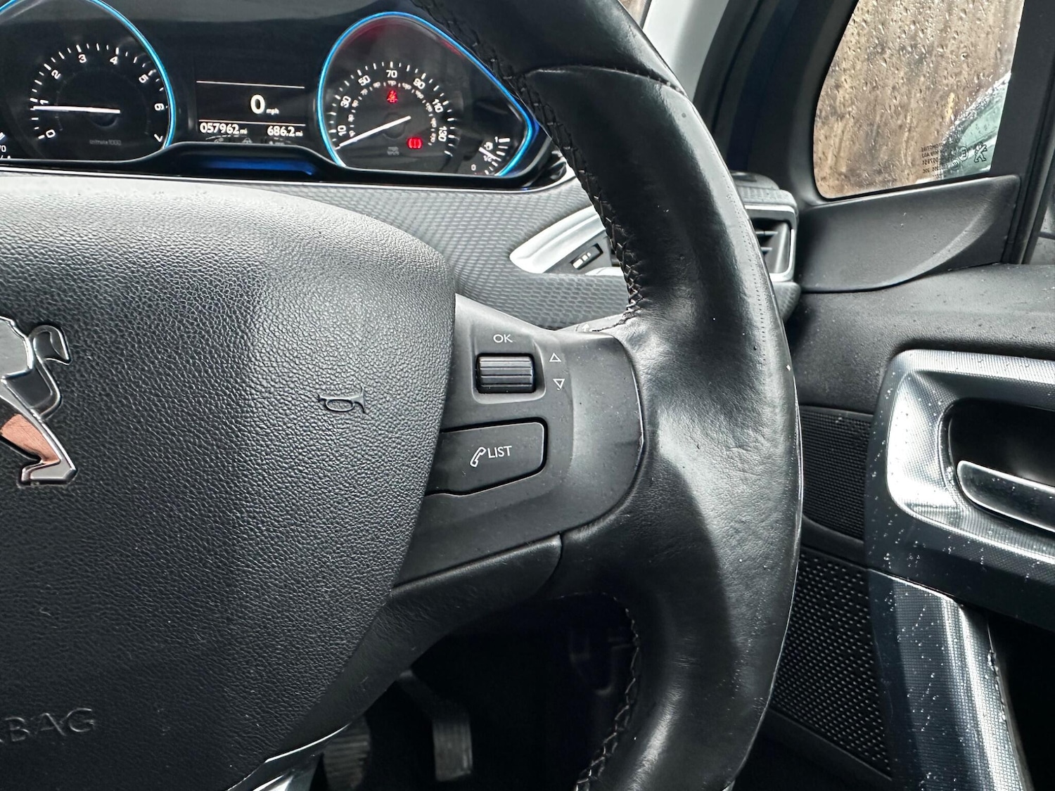 Used Peugeot 2008 2015 for sale - 77550258: Photo 45