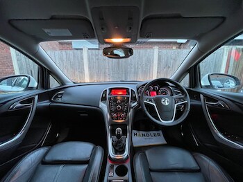 Used Vauxhall Astra 2012 for sale - 78462280: Photo