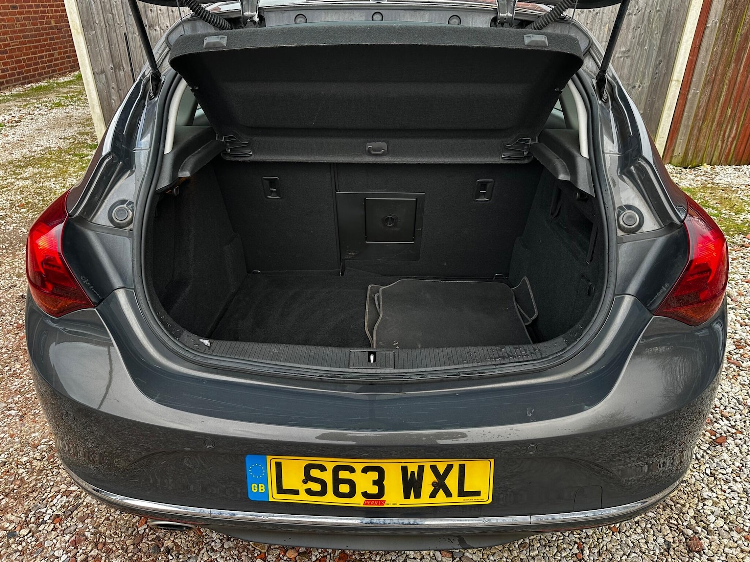 Used Vauxhall Astra 2013 for sale - 77738366: Photo 19