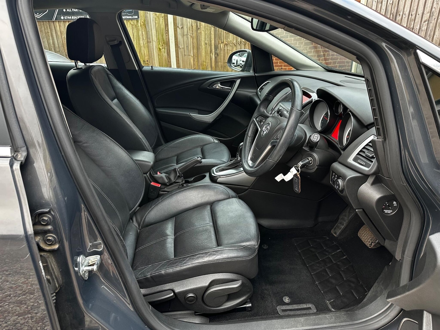 Used Vauxhall Astra 2013 for sale - 77738366: Photo 28