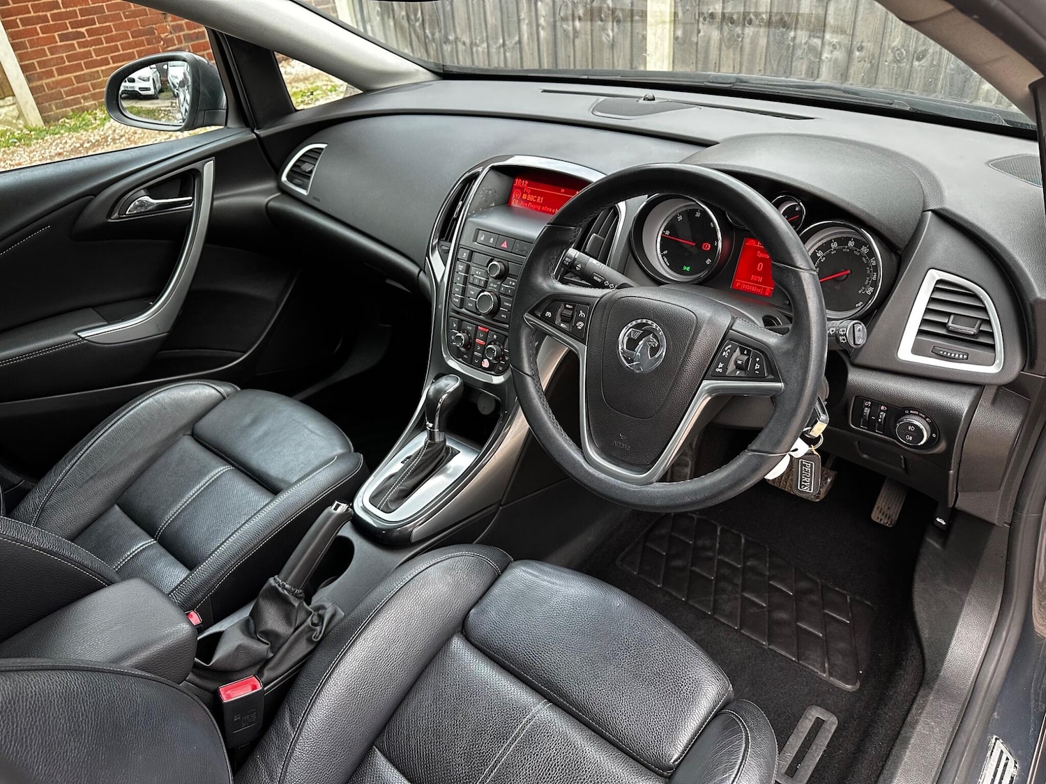 Used Vauxhall Astra 2013 for sale - 77738366: Photo 29