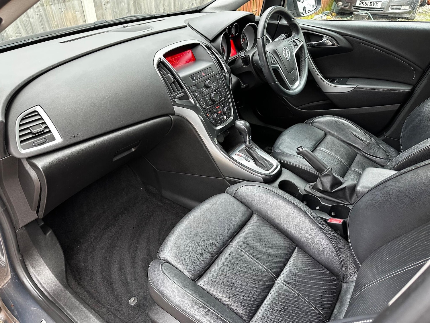 Used Vauxhall Astra 2013 for sale - 77738366: Photo 42