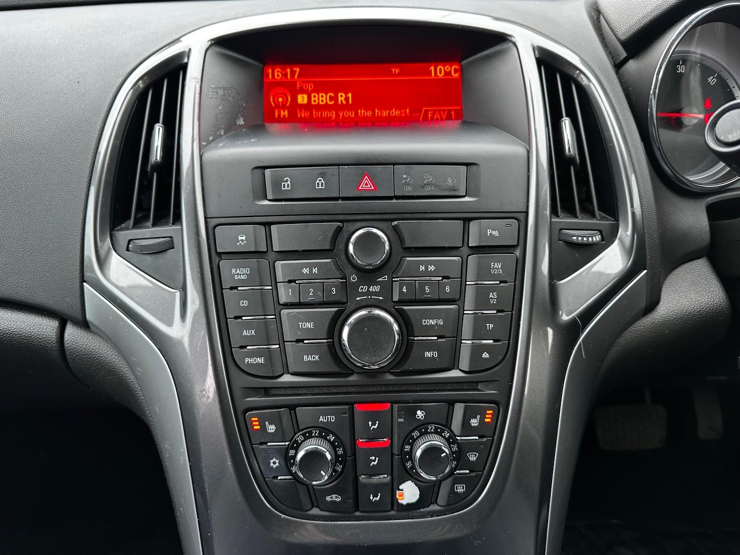 Used Vauxhall Astra 2013 for sale - 77738366: Photo 53