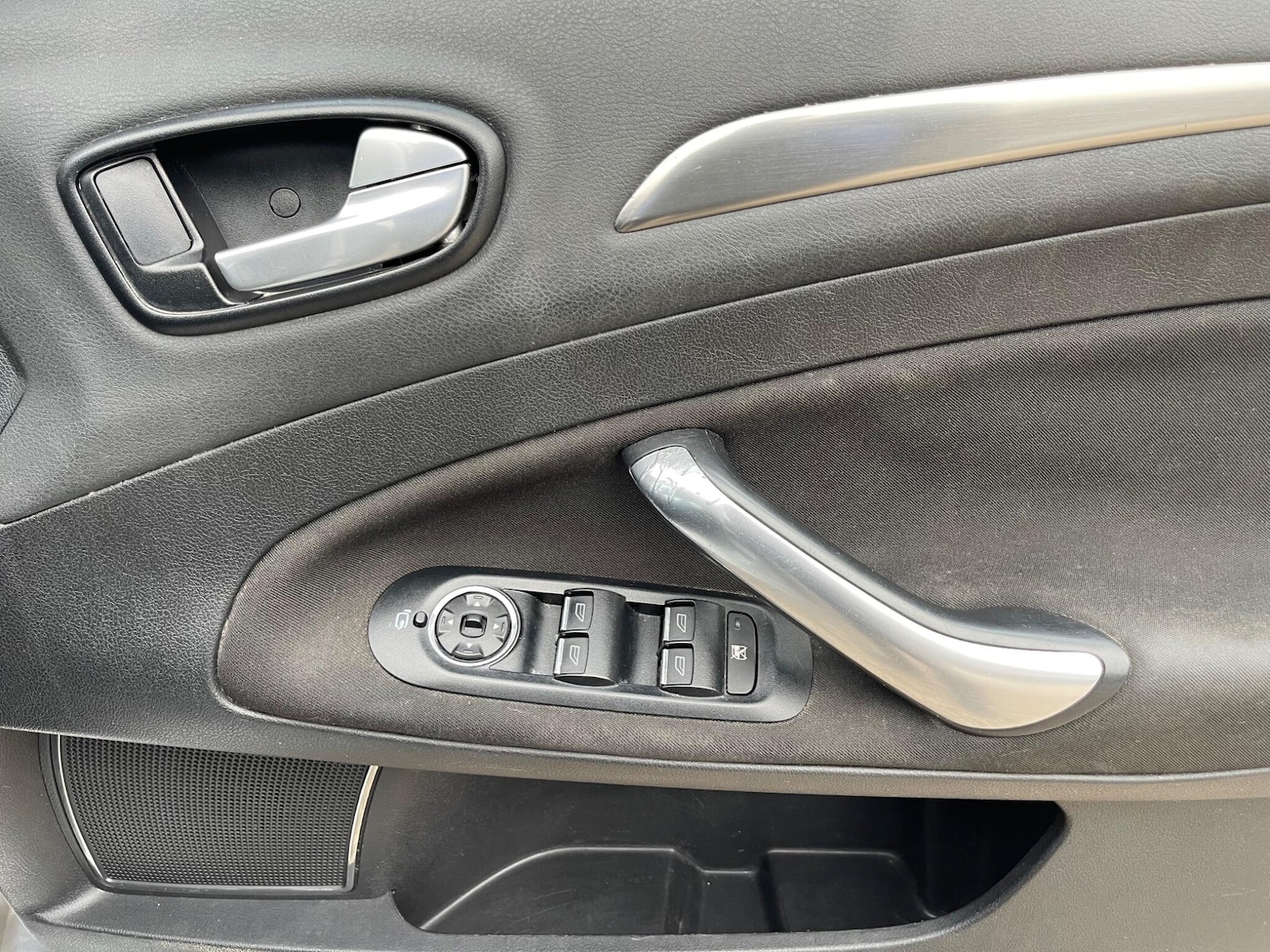 Used Ford Mondeo 2009 for sale - 77982241: Photo 24