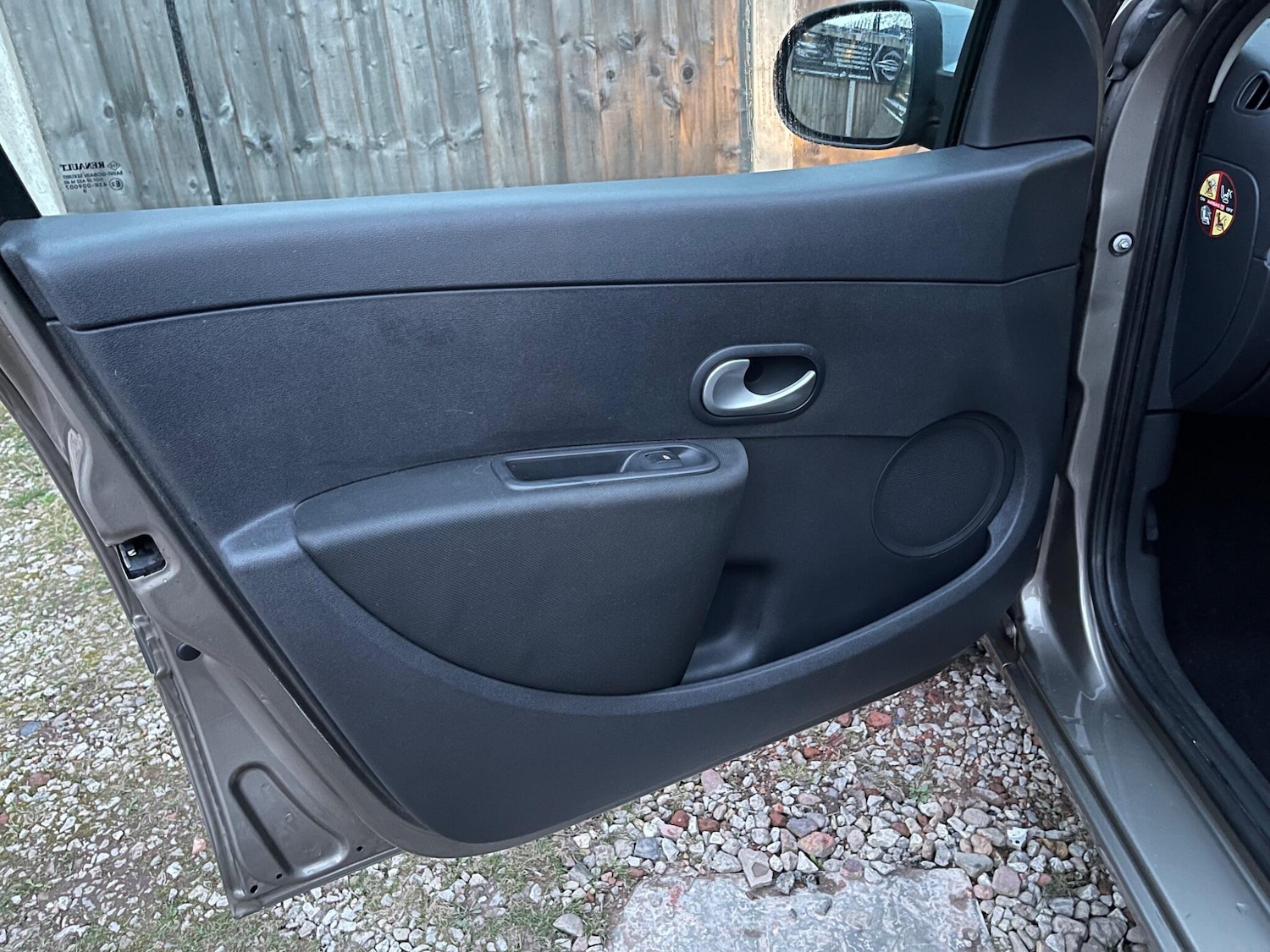 Used Renault Clio 2009 for sale - 77982703: Photo 30