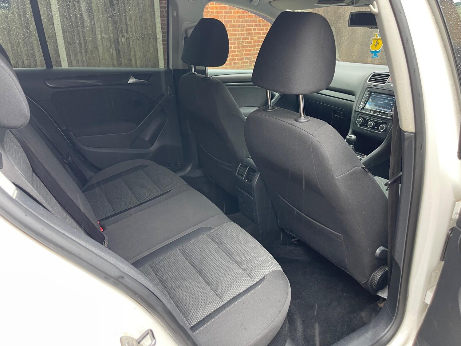 Used Volkswagen Golf 2010 for sale - 77898183: Photo 31