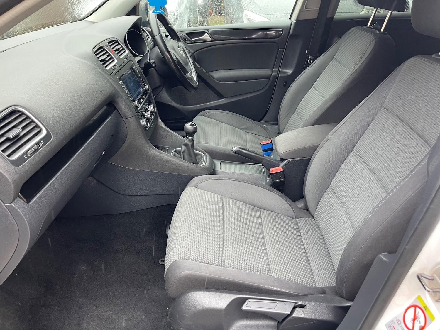 Used Volkswagen Golf 2010 for sale - 77898183: Photo 34