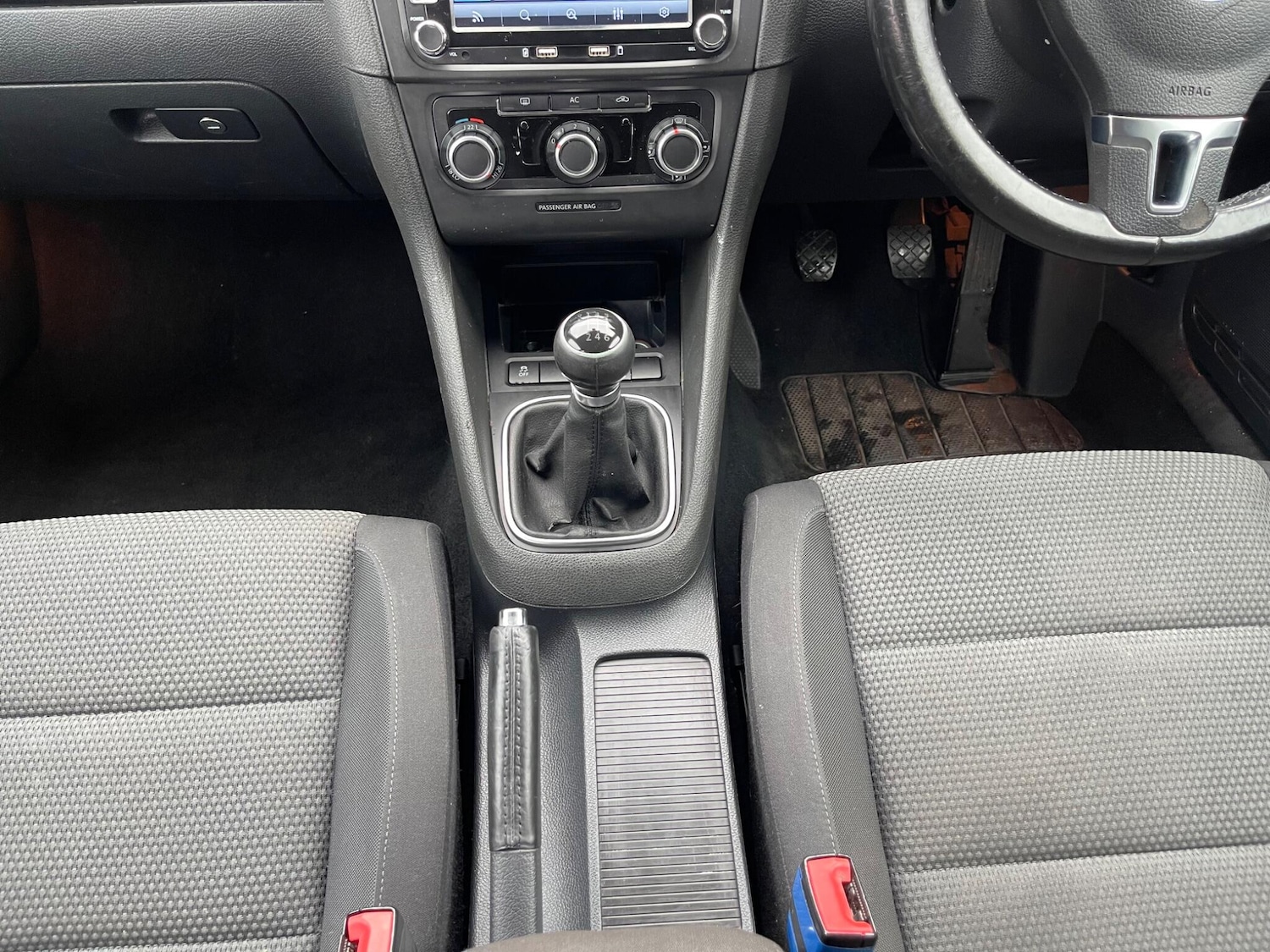 Used Volkswagen Golf 2010 for sale - 77898183: Photo 39