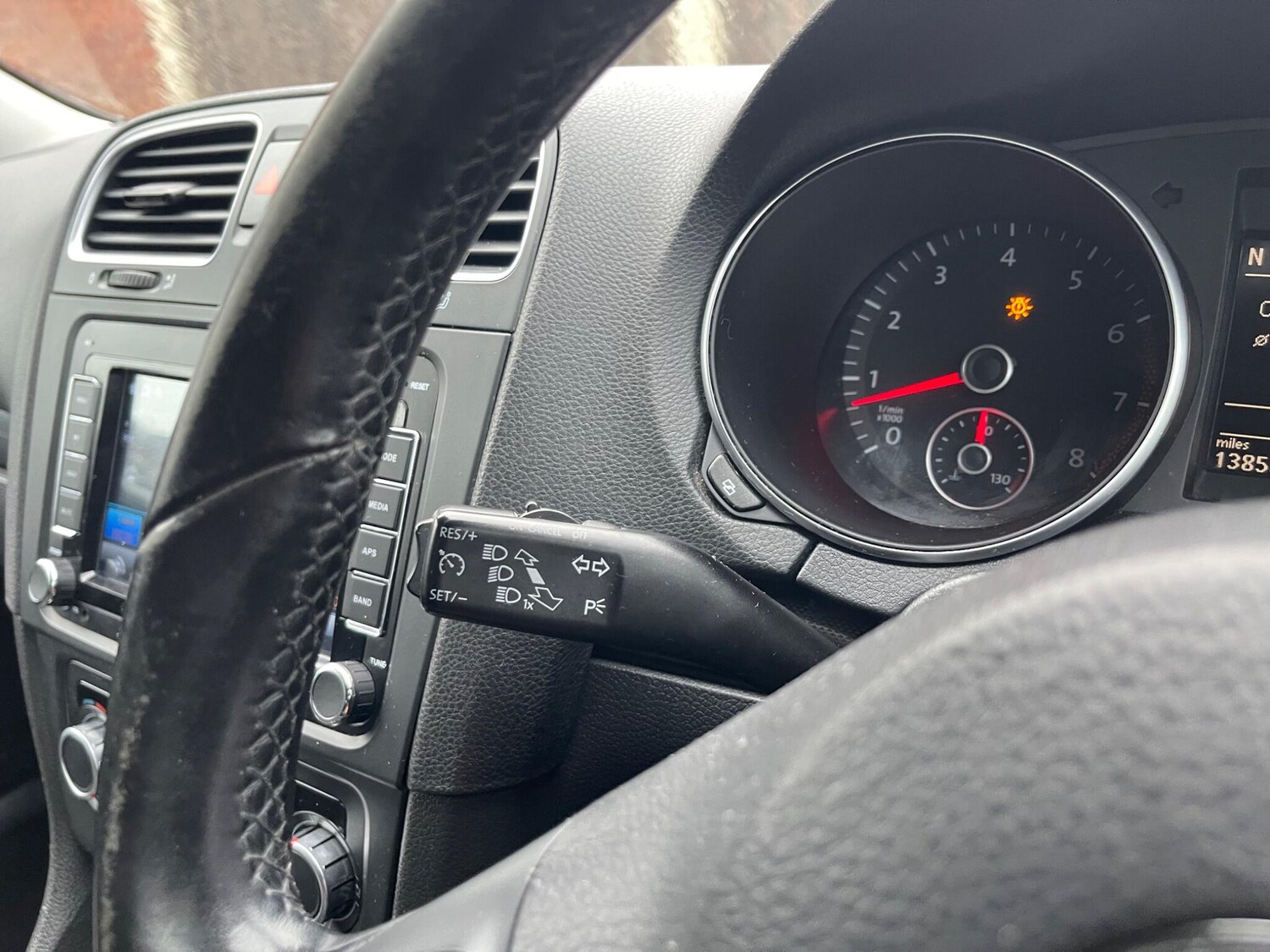 Used Volkswagen Golf 2010 for sale - 77898183: Photo 50