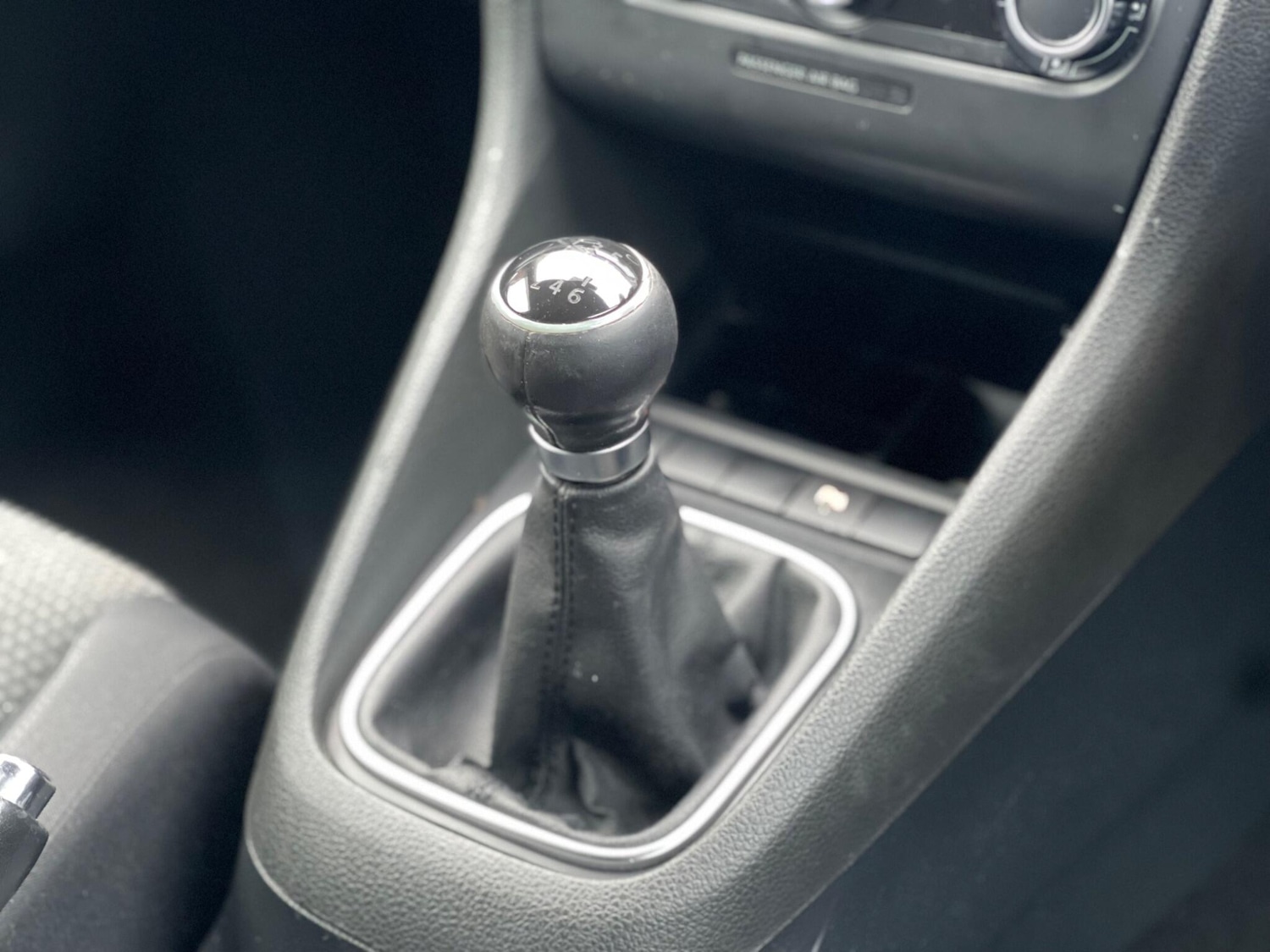 Used Volkswagen Golf 2010 for sale - 77898183: Photo 52