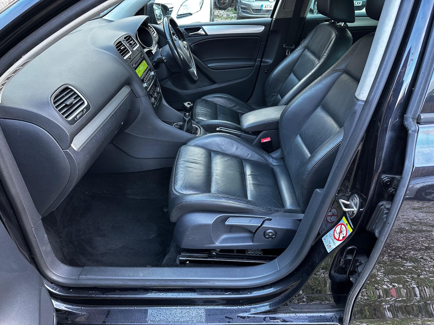 Vehicle 29