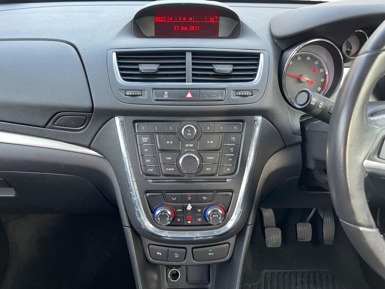 Vehicle 35