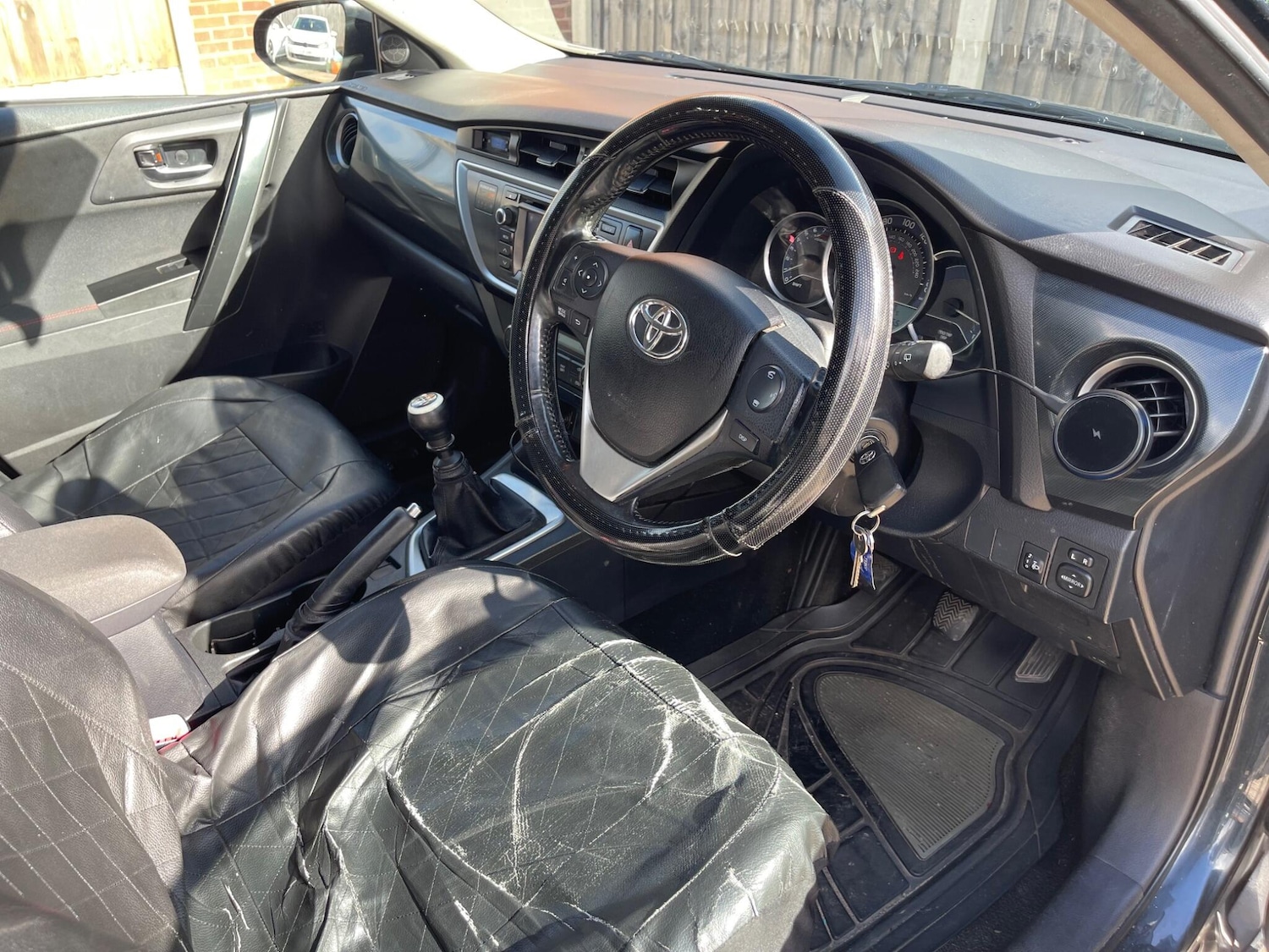 Used Toyota Auris 2013 for sale - 77839324: Photo 14