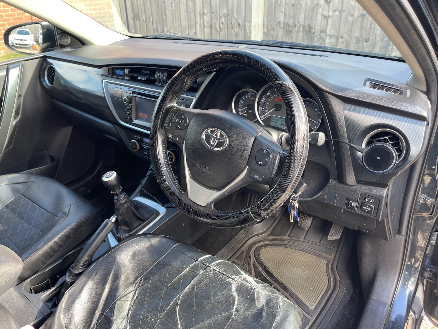 Used Toyota Auris 2013 for sale - 77839324: Photo 20