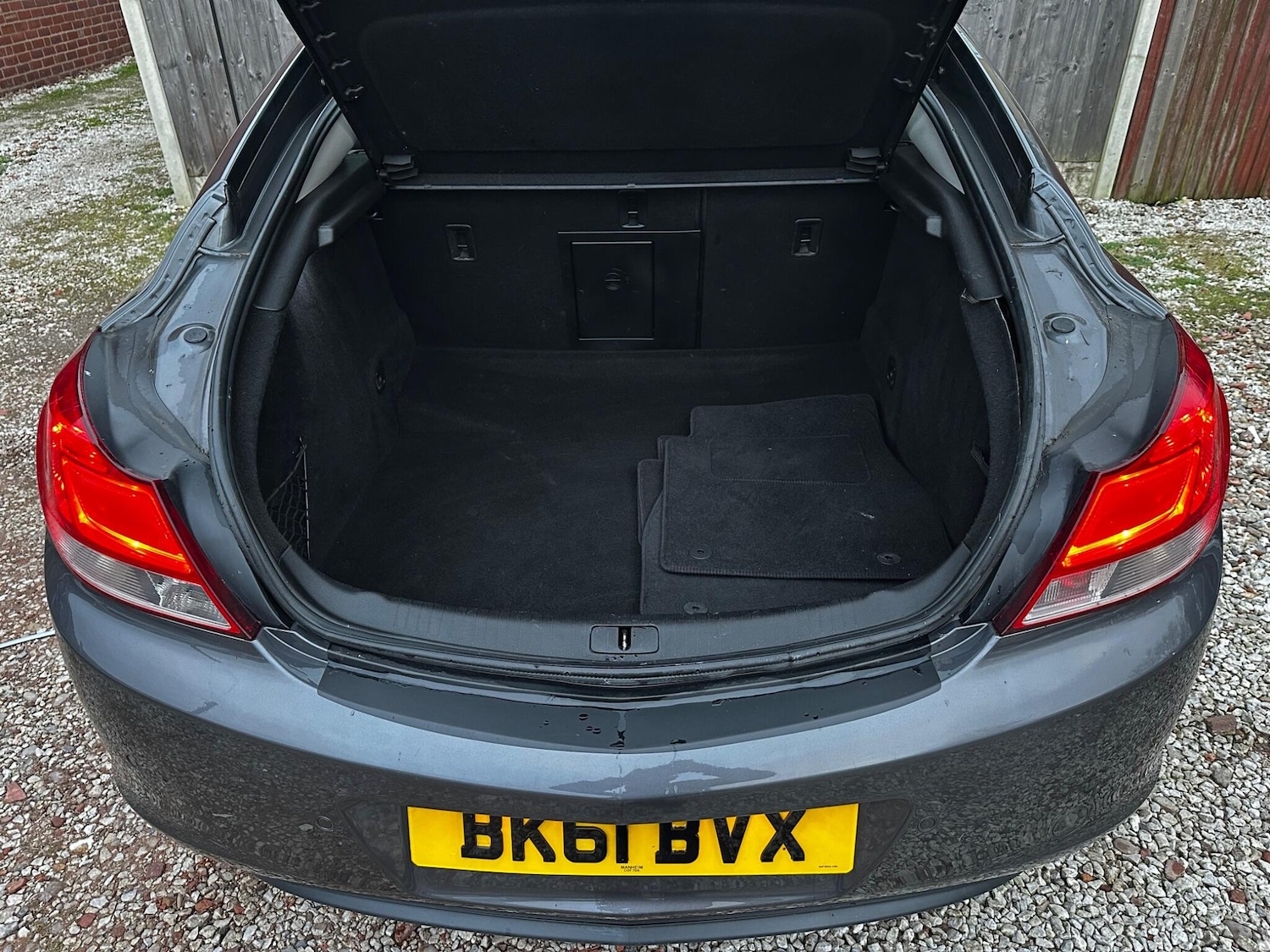 Used Vauxhall Insignia 2011 for sale - 78170128: Photo 21