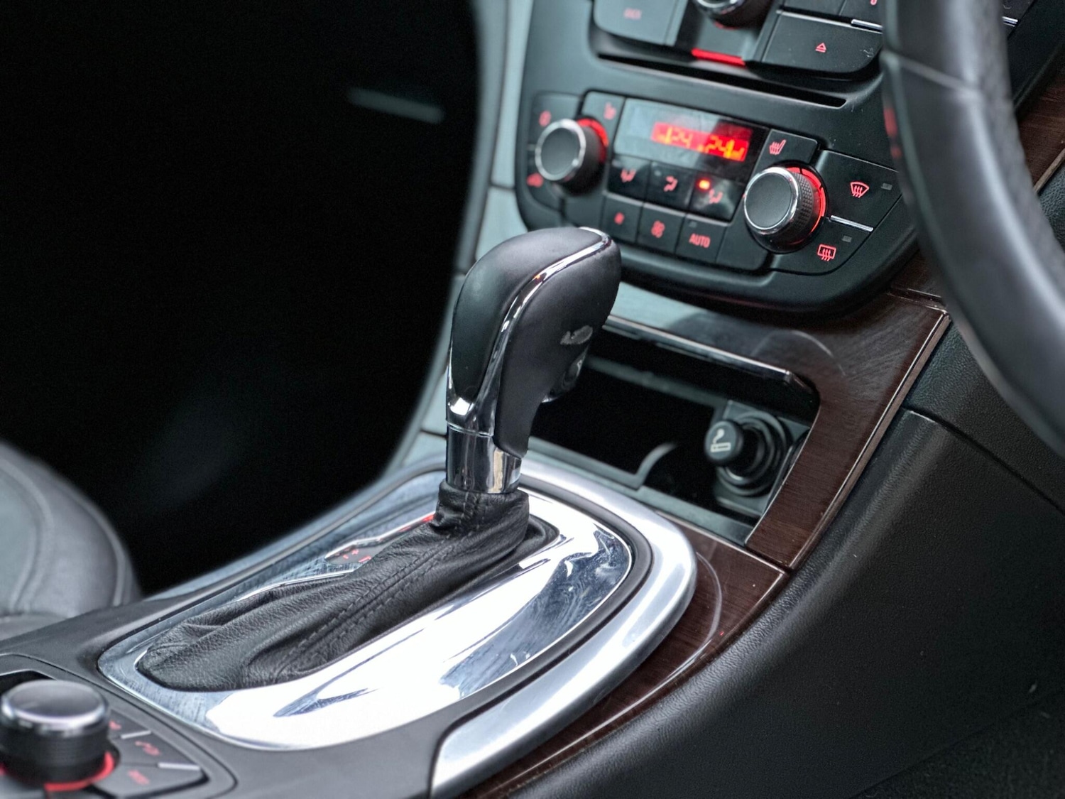 Used Vauxhall Insignia 2011 for sale - 78170128: Photo 36