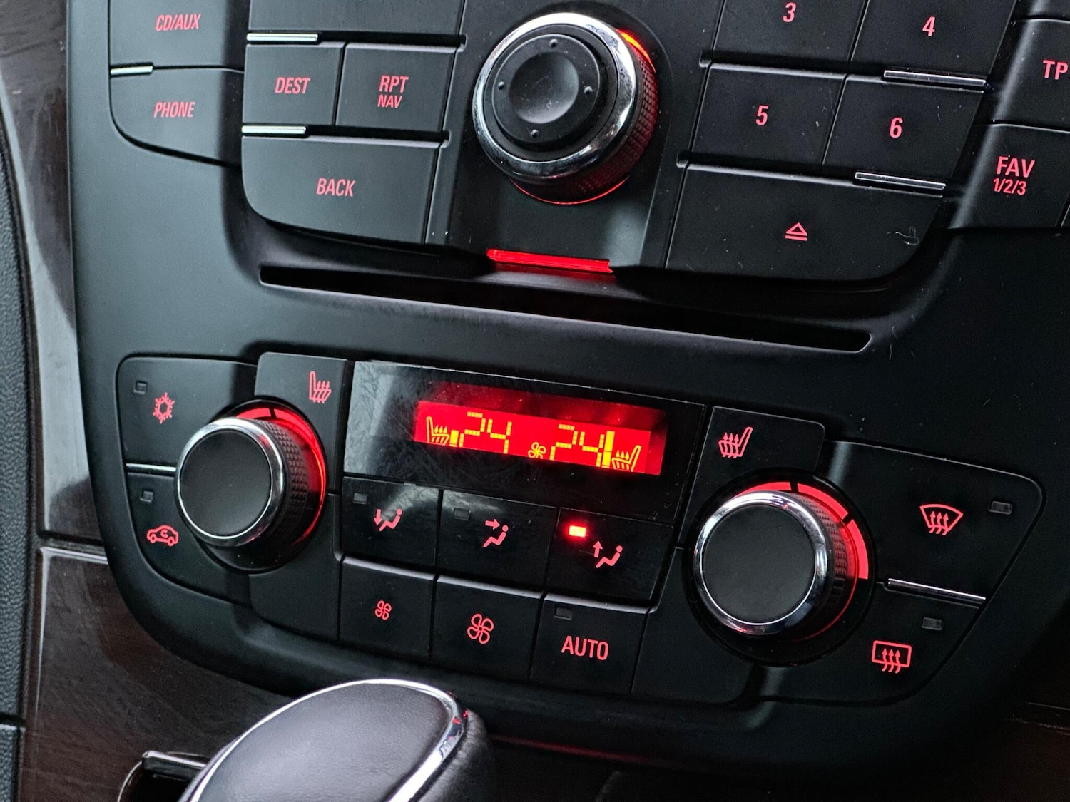 Used Vauxhall Insignia 2011 for sale - 78170128: Photo 63