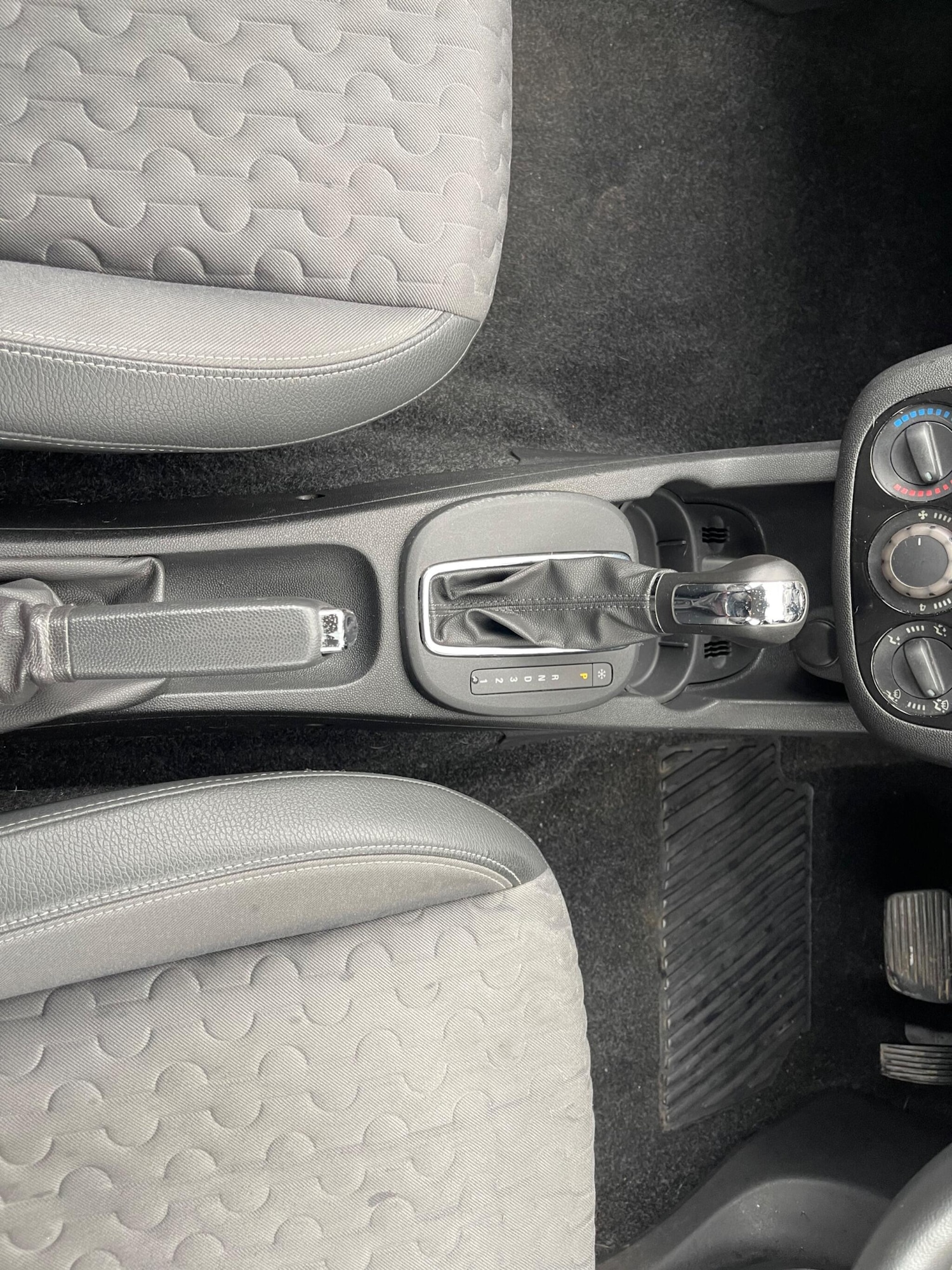 Used Vauxhall Corsa 2013 for sale - 78034941: Photo 35