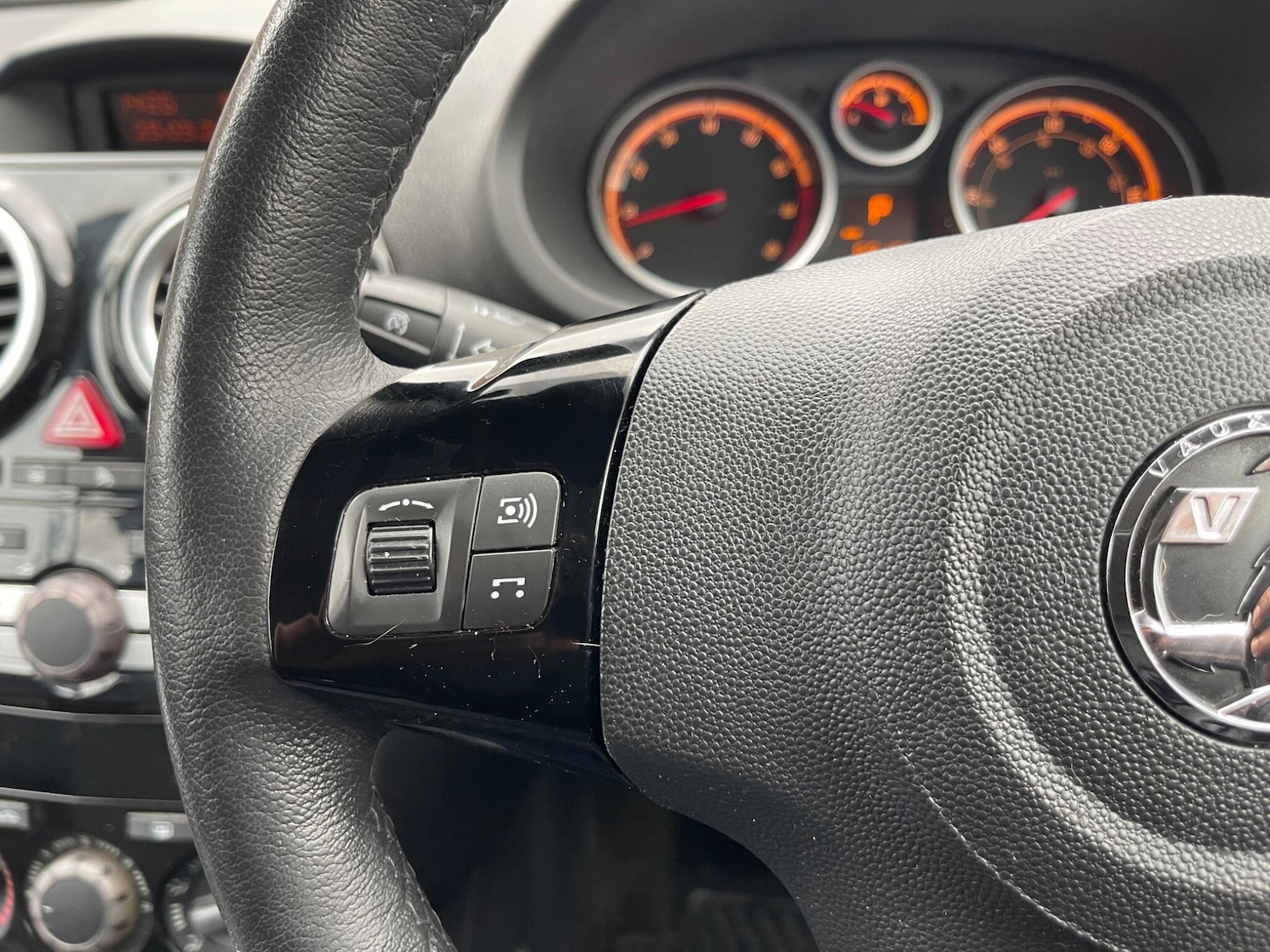 Used Vauxhall Corsa 2013 for sale - 78034941: Photo 39