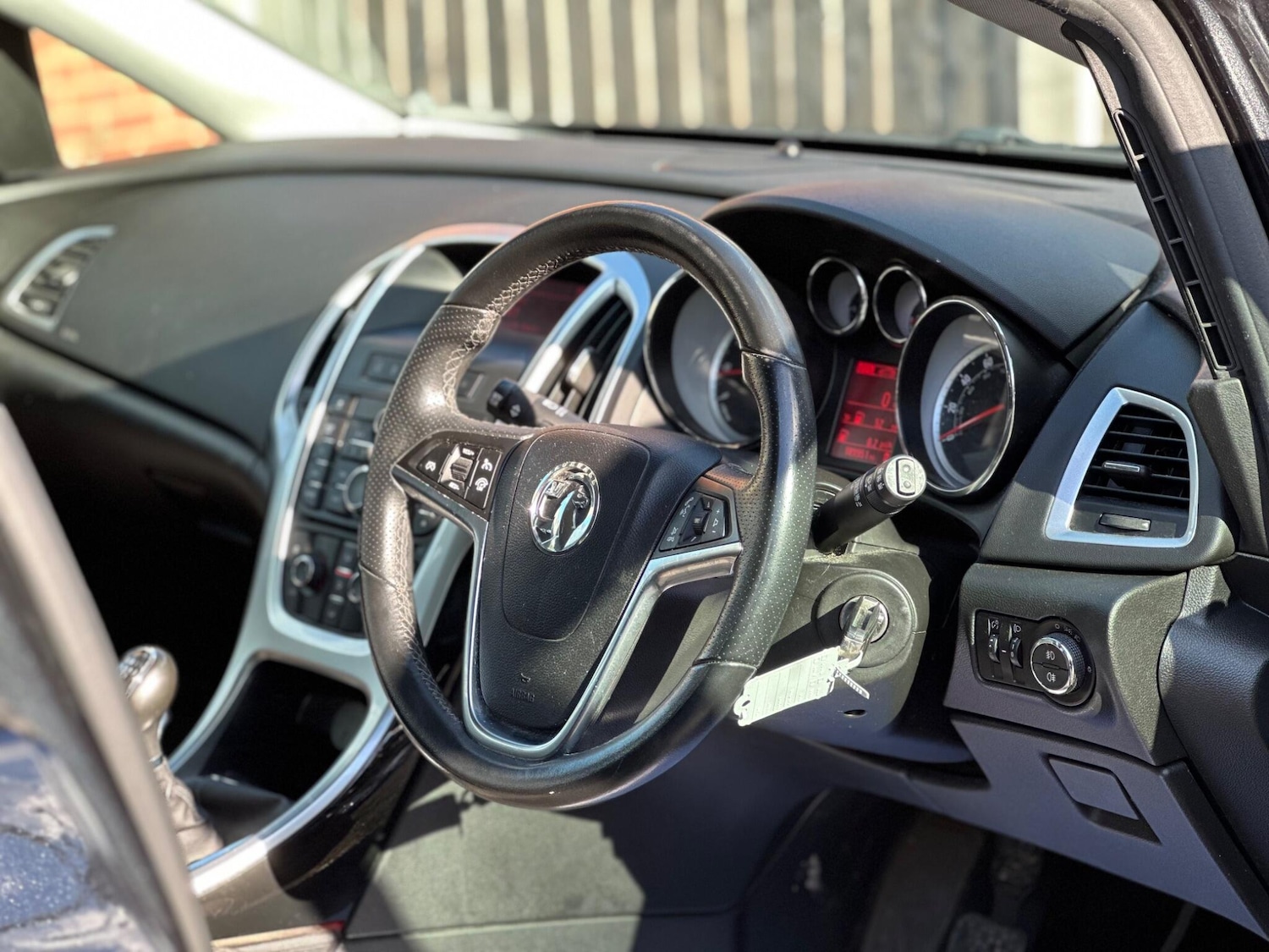 Used Vauxhall Astra 2015 for sale - 76013055: Photo 15