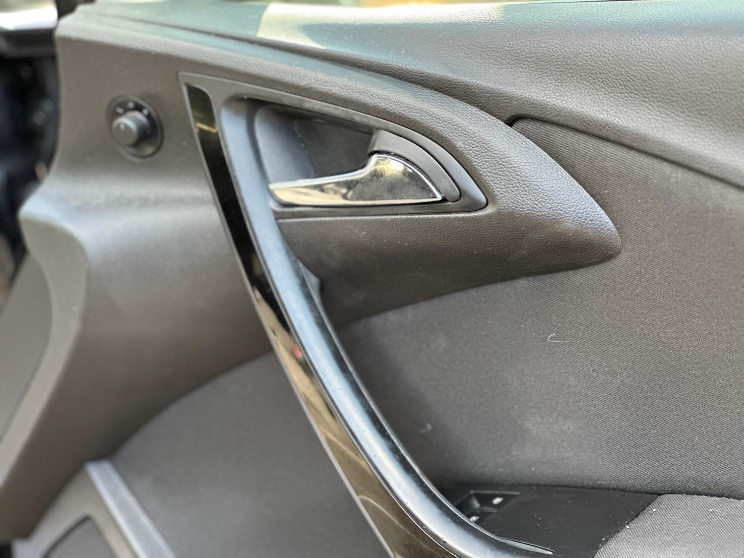 Used Vauxhall Astra 2015 for sale - 76013055: Photo 17