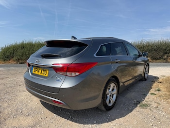Used Hyundai i40 2014 for sale - 79496959: Photo