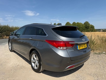 Used Hyundai i40 2014 for sale - 79496959: Photo