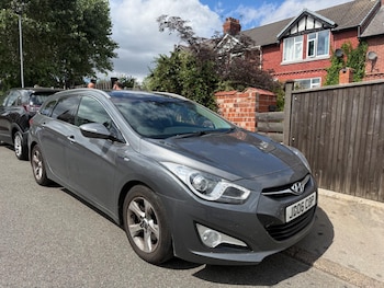 Used Hyundai i40 2014 for sale - 79426585: Photo