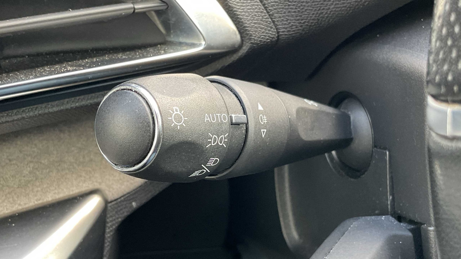 Used Peugeot 3008 2022 for sale - 75968165: Photo 27