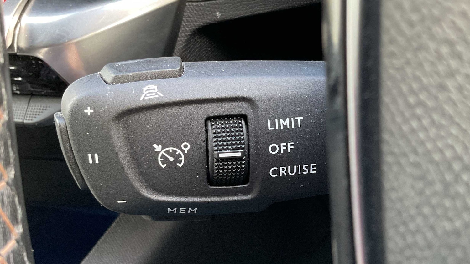 Used Peugeot 3008 2022 for sale - 75968165: Photo 28