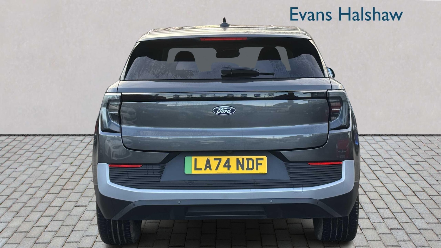 Used Ford Explorer 2024 for sale - 78076888: Photo 5