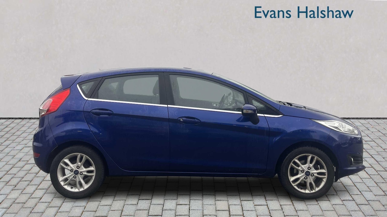 Used Ford Fiesta 2015 for sale - 77373747: Photo 5