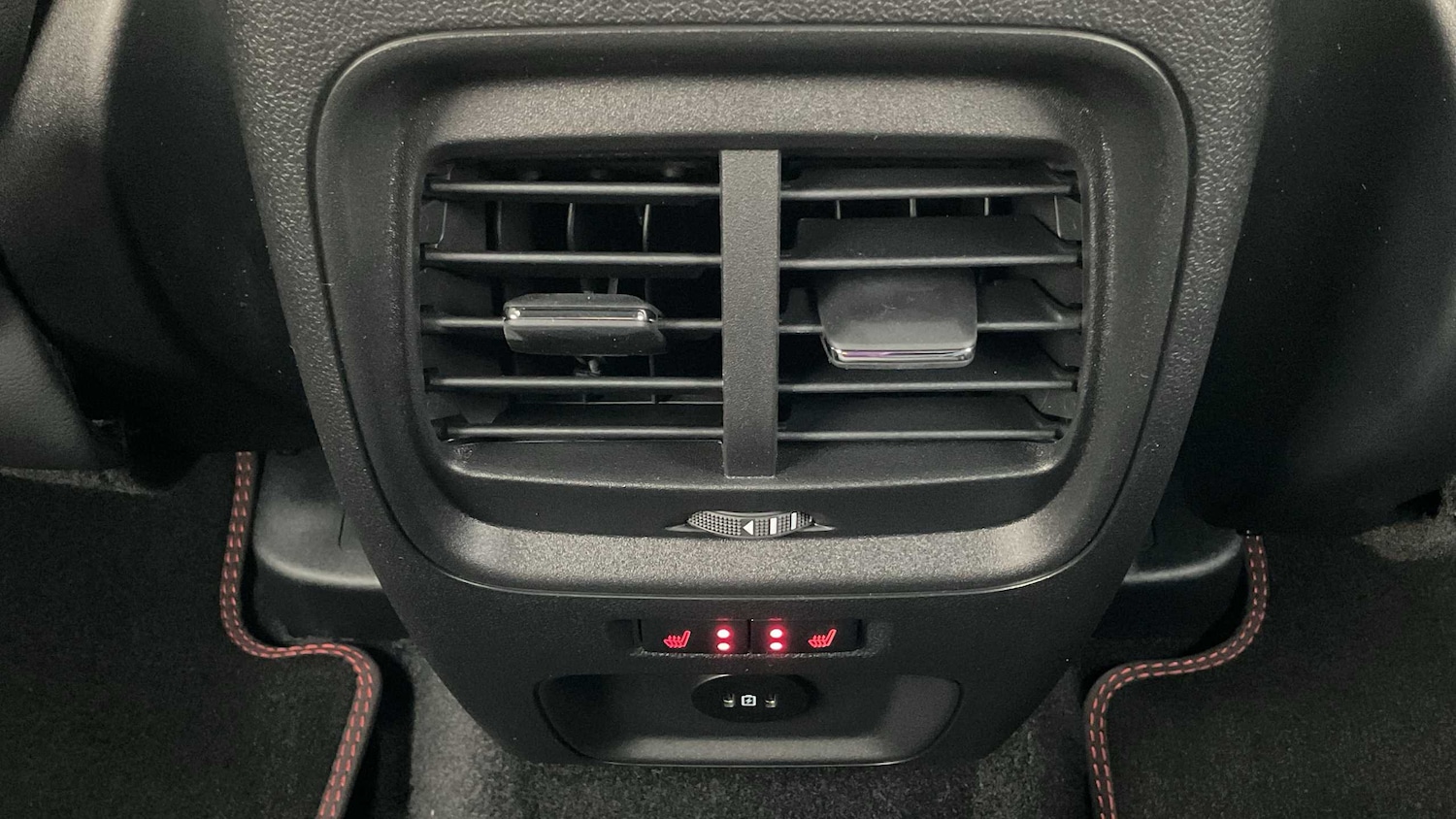 Used Ford Kuga 2025 for sale - 76978712: Photo 13