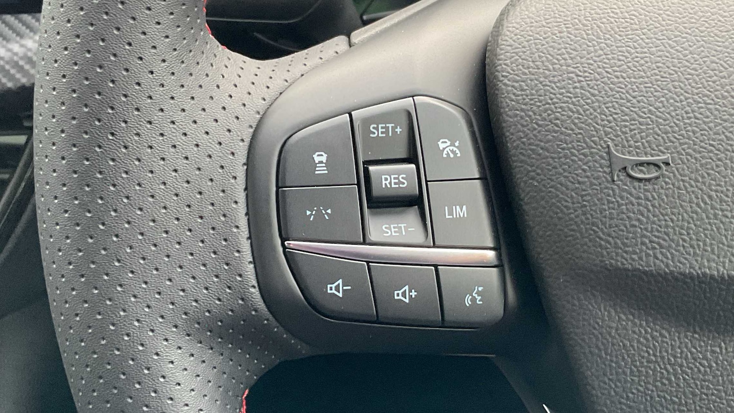 Used Ford Kuga 2025 for sale - 76978712: Photo 32