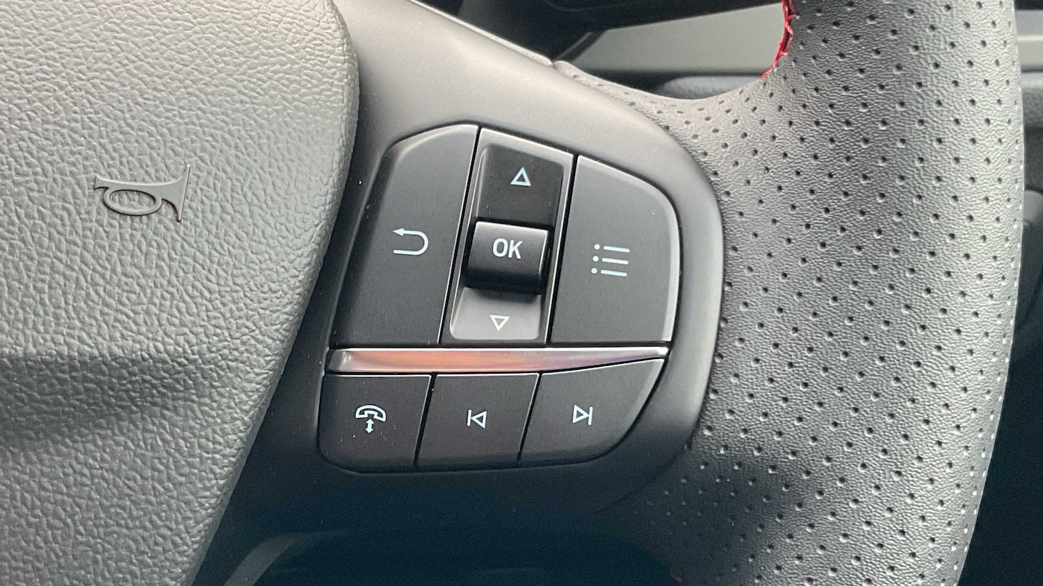 Used Ford Kuga 2025 for sale - 76978712: Photo 33