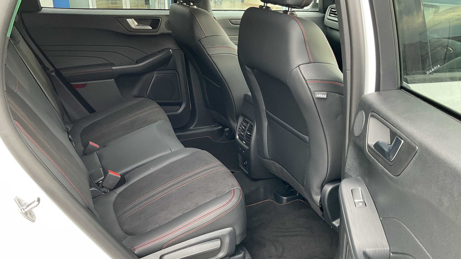 Used Ford Kuga 2025 for sale - 76978712: Photo 8