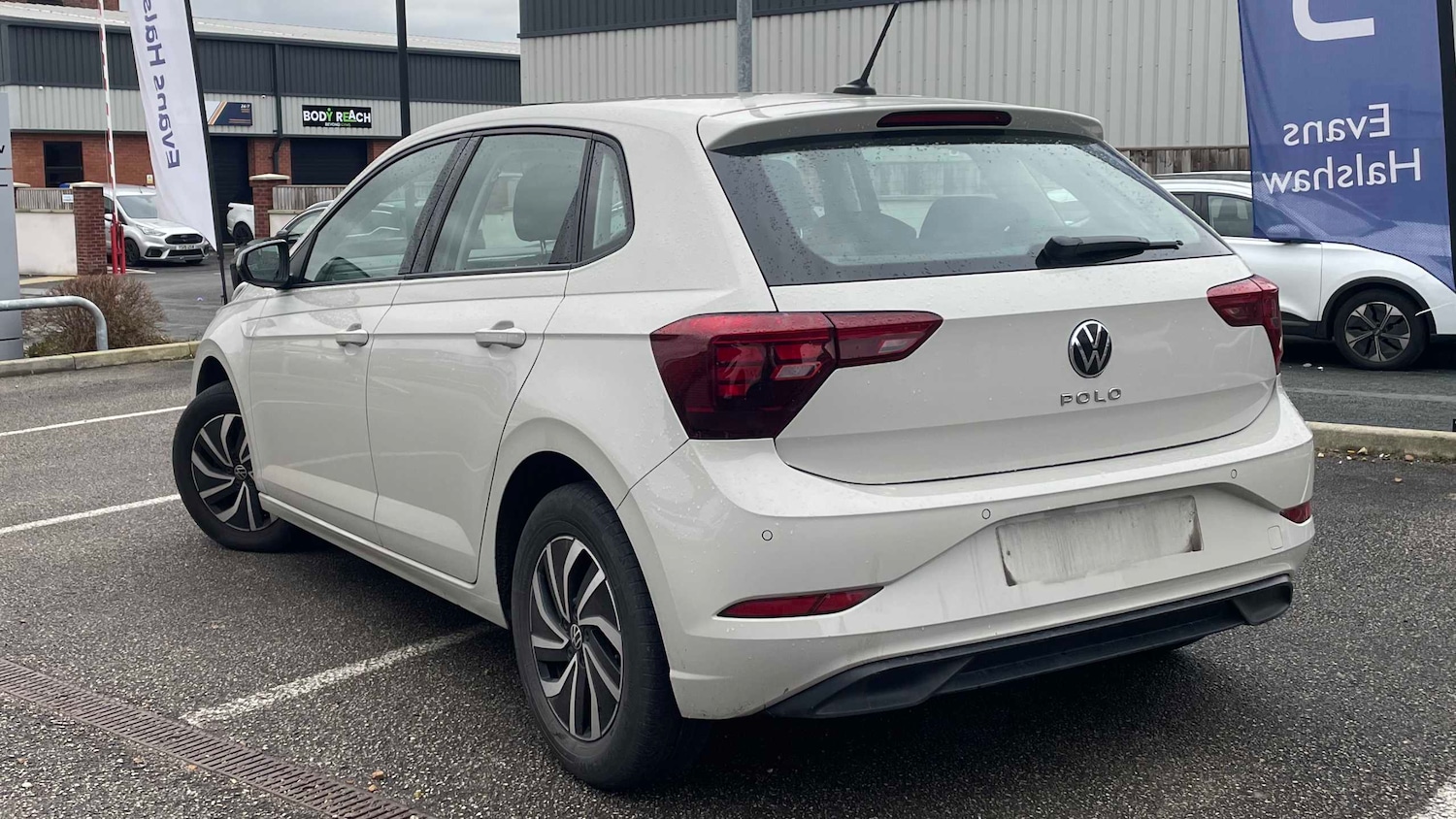 Used Volkswagen Polo 2023 for sale - 77726841: Photo 3