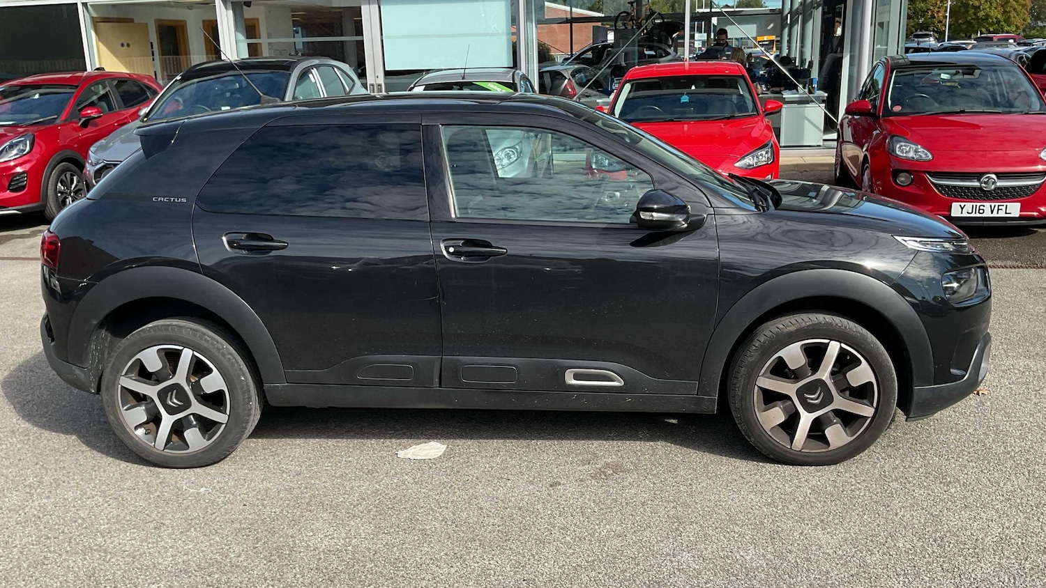 Used Citroen C4 Cactus 2019 for sale - 76540676: Photo 4