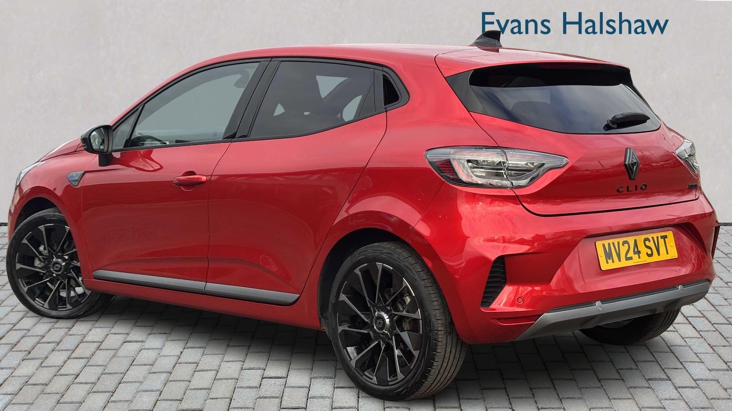 Used Renault Clio 2024 for sale - 77500221: Photo 2