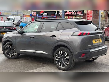 Used Peugeot 2008 2022 for sale - 77726905: Photo