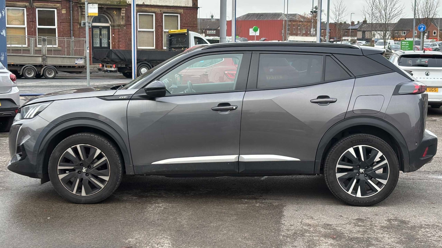 Used Peugeot 2008 for sale - 77726905: Photo 4