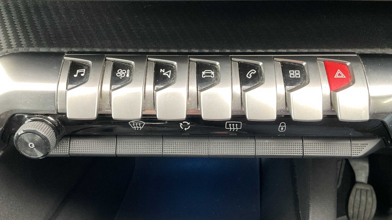 Used Peugeot 3008 2018 for sale - 75917953: Photo 20