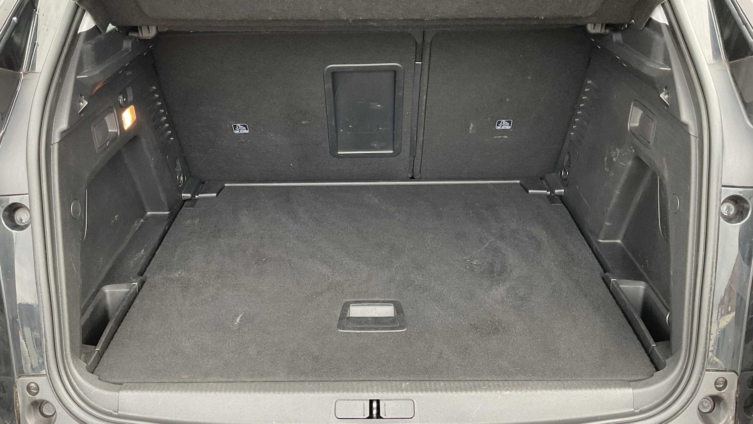 Used Peugeot 3008 2018 for sale - 75917953: Photo 9