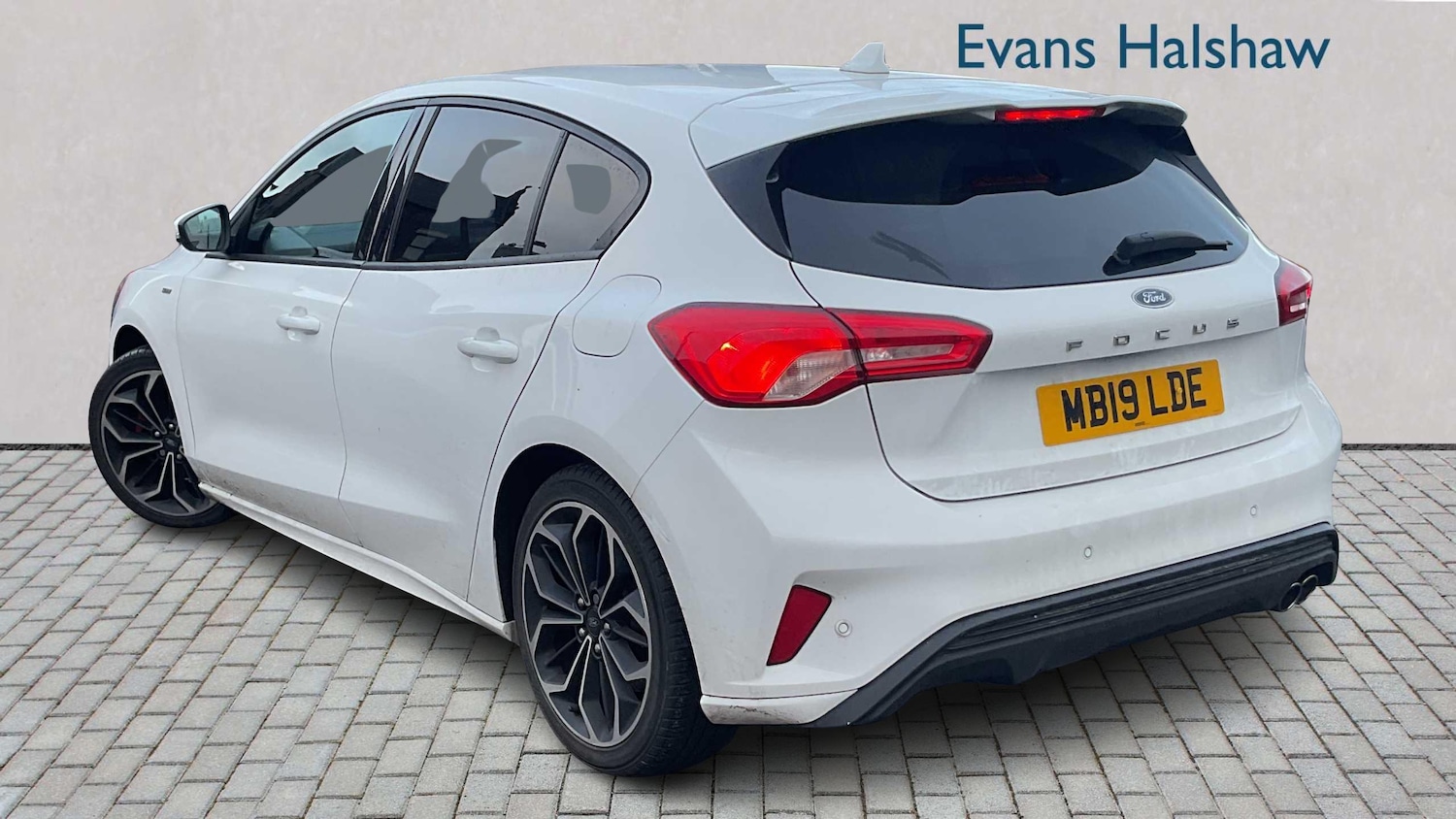 Used Ford Focus 2019 for sale - 76827729: Photo 3